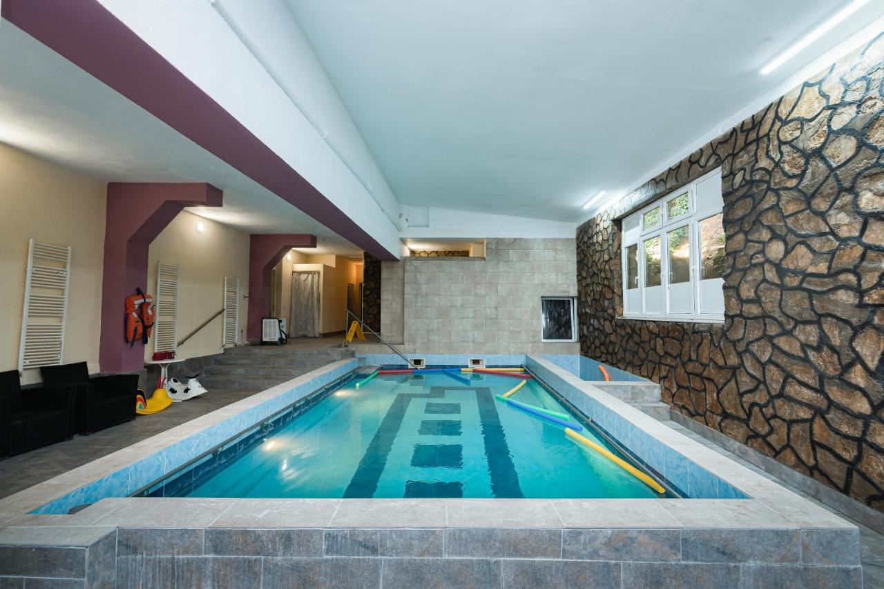 Aida Hotel Spa & Tratament Geoagiu Băi エクステリア 写真