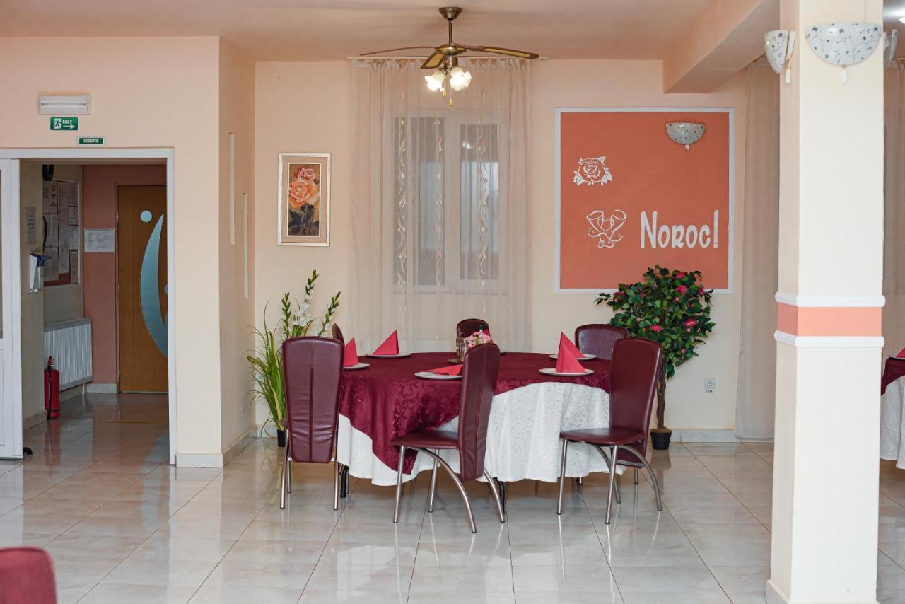 Aida Hotel Spa & Tratament Geoagiu Băi エクステリア 写真